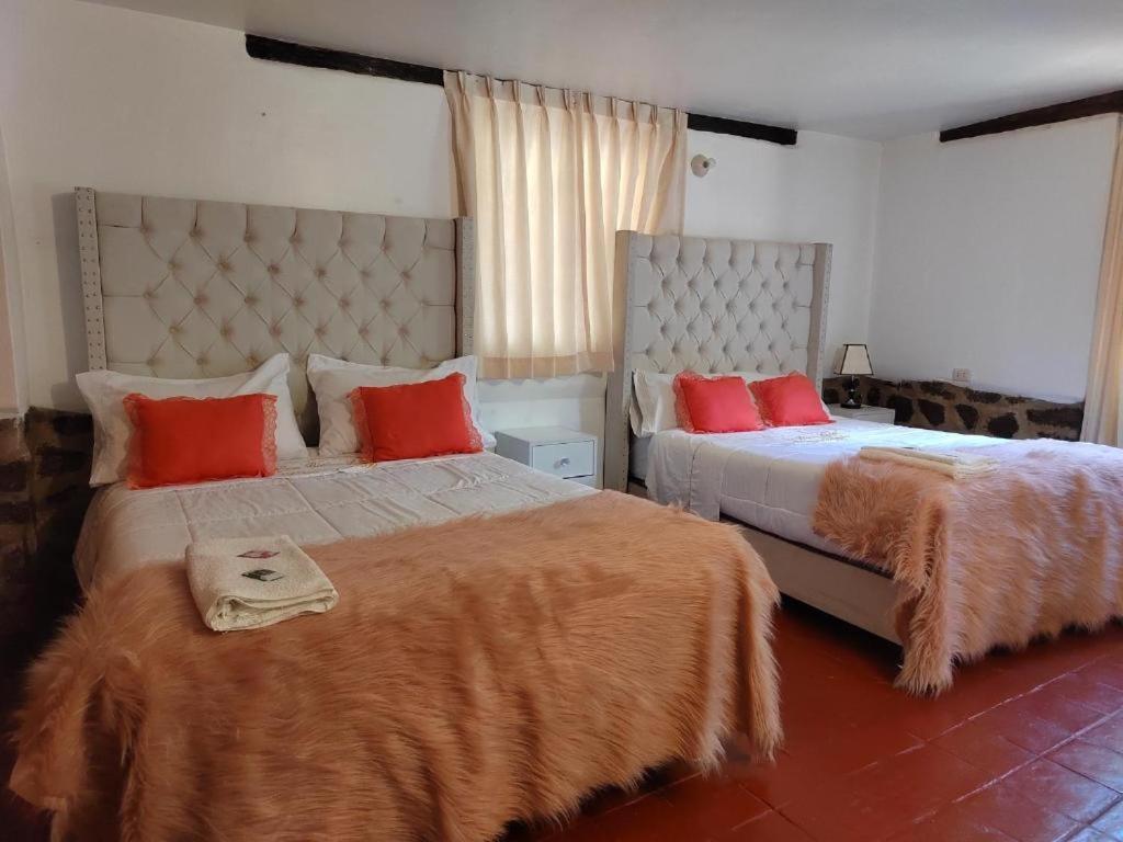 Hotel Casablanca โอยานไตตามโบ ภายนอก รูปภาพ