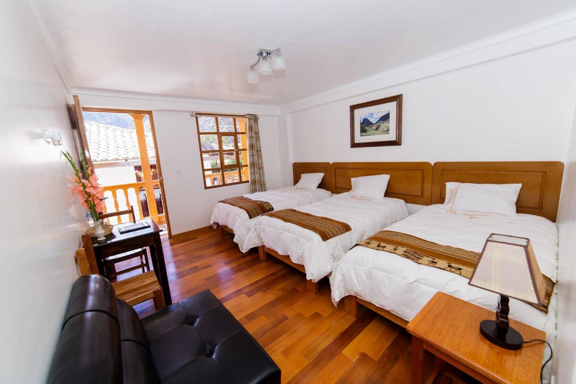 Hotel Casablanca โอยานไตตามโบ ภายนอก รูปภาพ